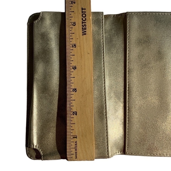 Madison West Marbled Gold Tone Clutch Cell Phone Case Wallet Wristlet - Picture 7 of 8